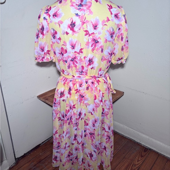 Stella & Julie Floral Chiffon Dress - Picture 7 of 10